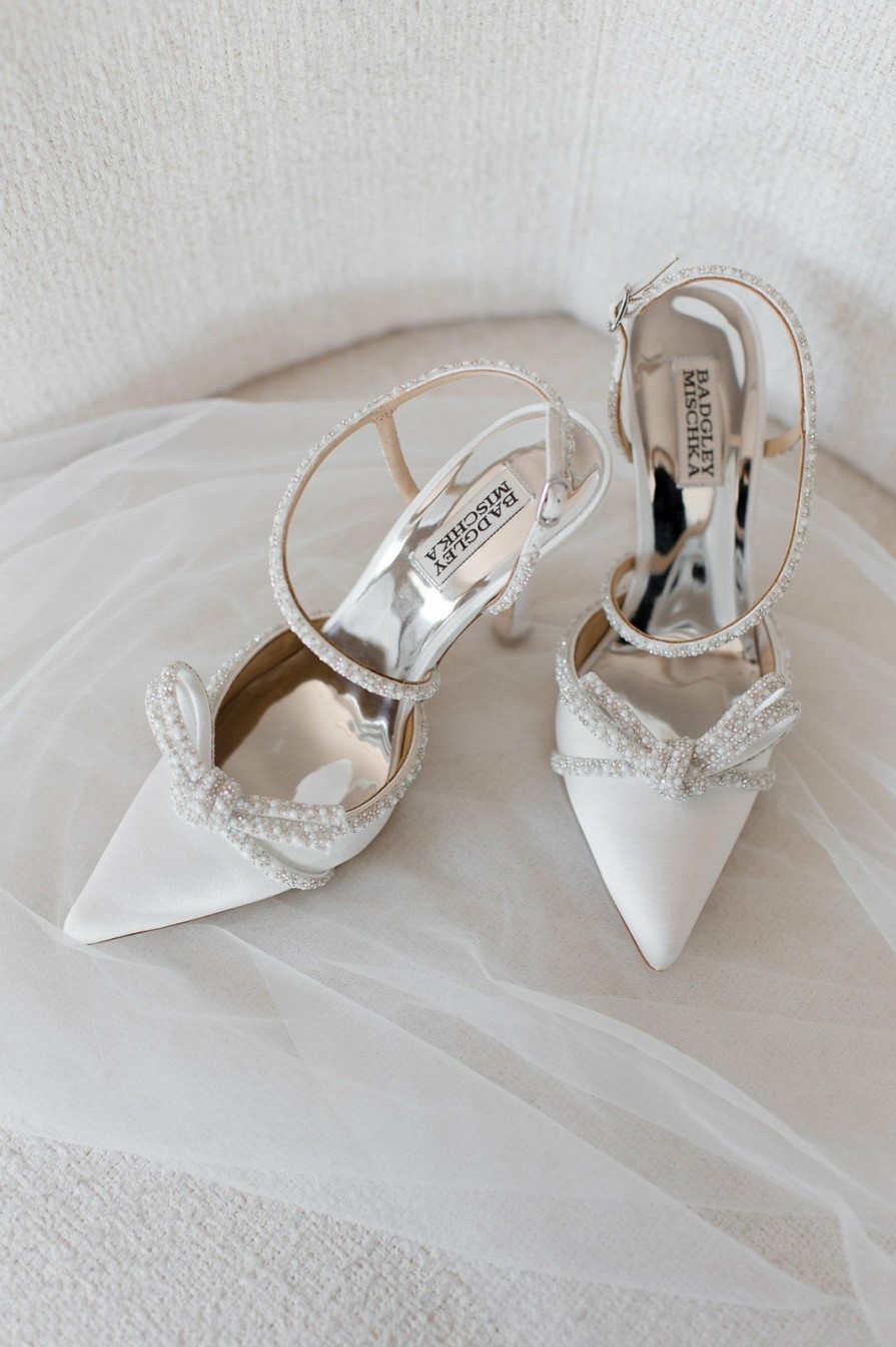 Badgley Mischka Elaine - Satin Pointed Stiletto Heels With Pearl & Crystal Bow - Soft White White