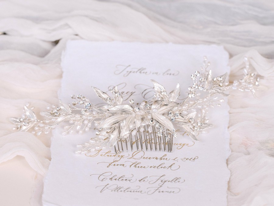 The White Collection Amelia - Statement Leaf Crystal Pearl Bridal Comb Rose Gold