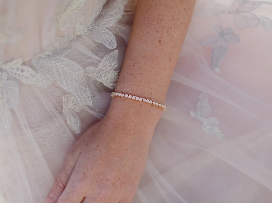 The White Collection Lizzie - Lovely Bridal Tennis Bracelet Gold