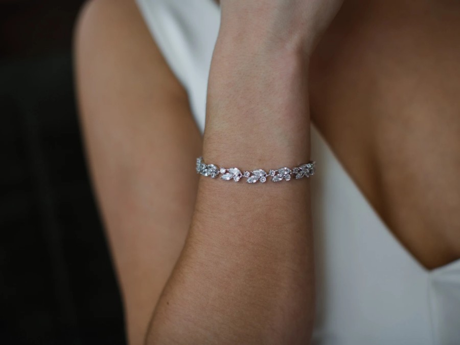 The White Collection Sabrina - Unique Crystal Bridal Bracelet Rose Gold