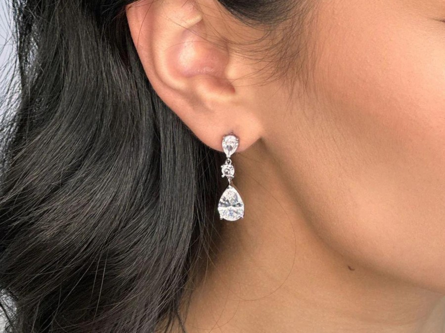 Windsor Bridal Rayna - Classic Pear Shaped Crystal Drop Bridal Earrings Earrings