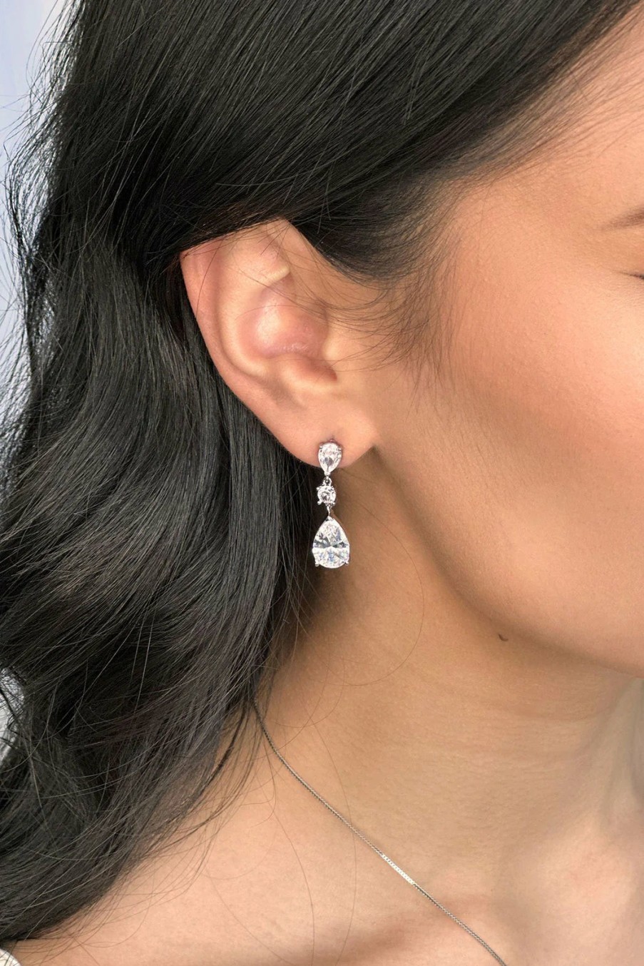 Windsor Bridal Rayna - Classic Pear Shaped Crystal Drop Bridal Earrings Earrings