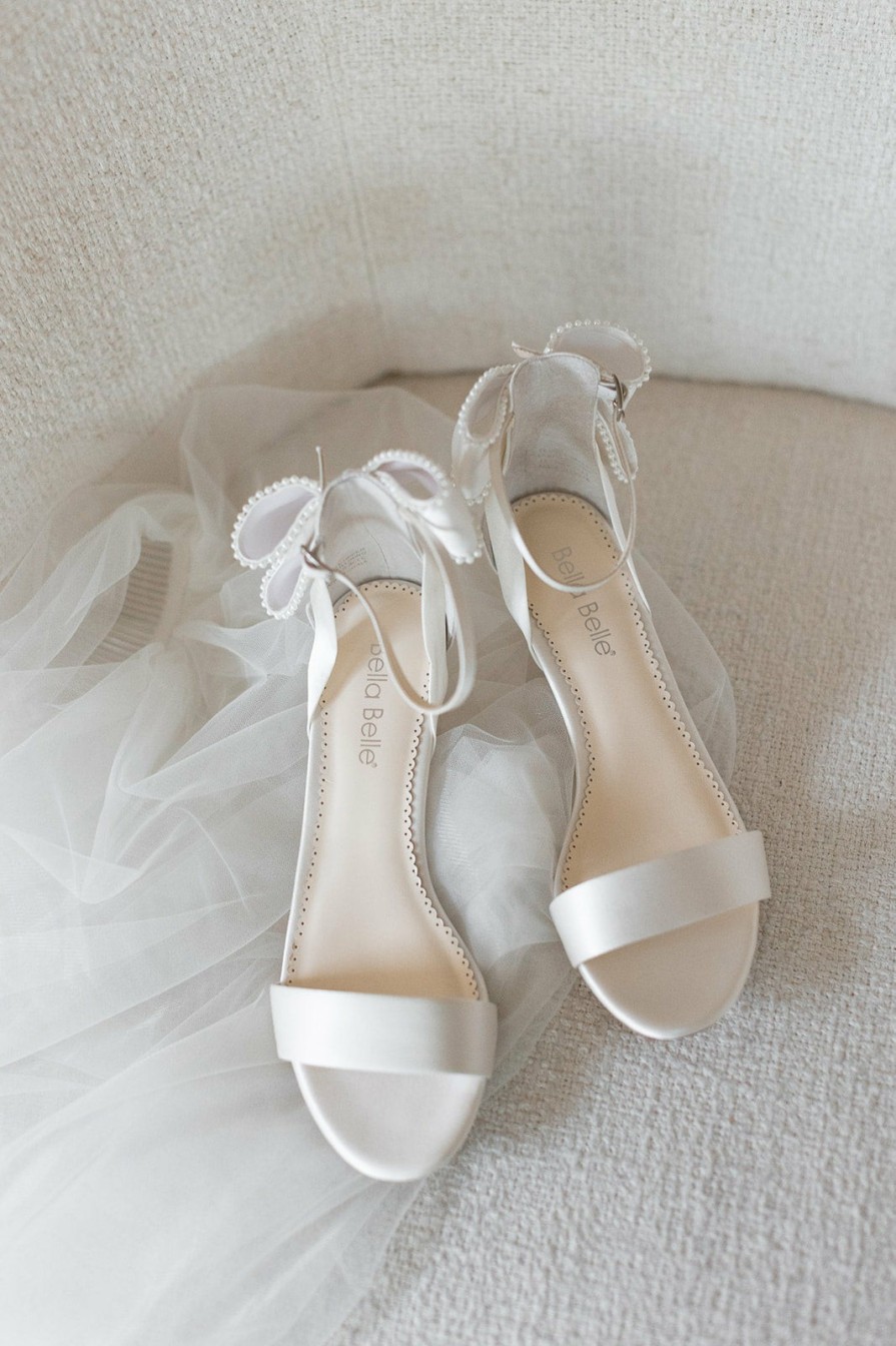 Bella Belle Mira - Ivory Pearl Open Toe Low Heel Sandals With Bow Mid Heel